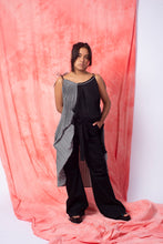 Load image into Gallery viewer, Two-tone Strap Midi Dress