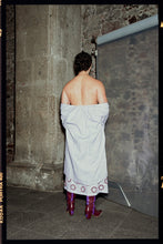 Cargar imagen en el visor de la galería, Abrigo T Lila / Embroidered Jacket