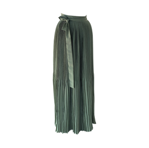 Maxi falda envolvente plisada [Hand pleated wrap maxi skirt] 05